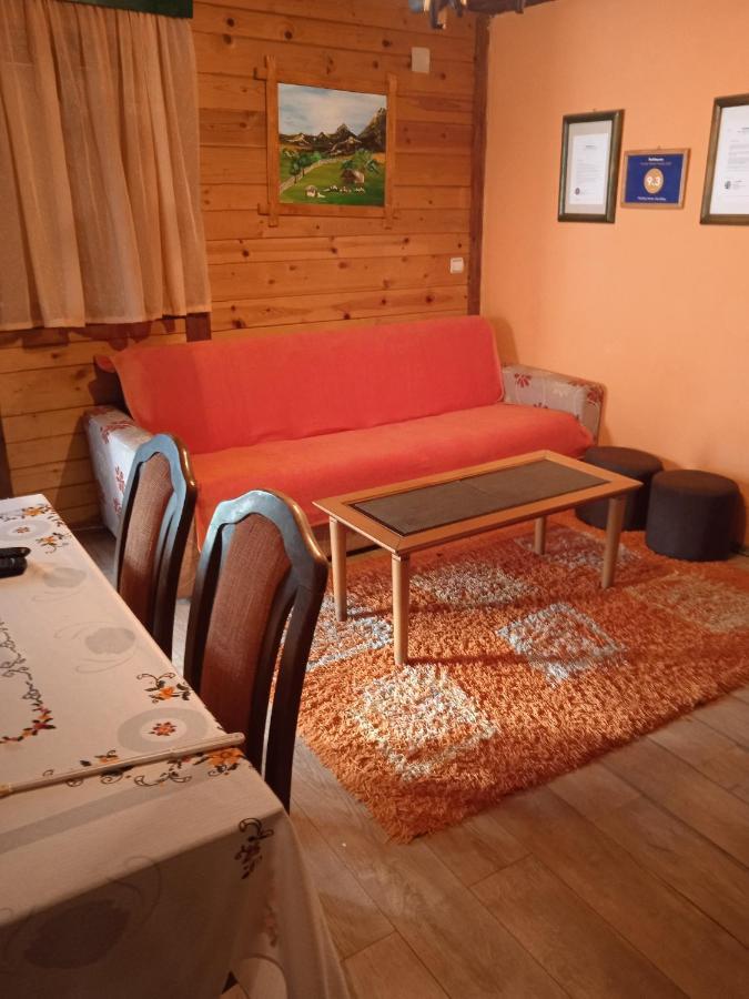 Holiday Home Vila Milka Kremna Exteriér fotografie